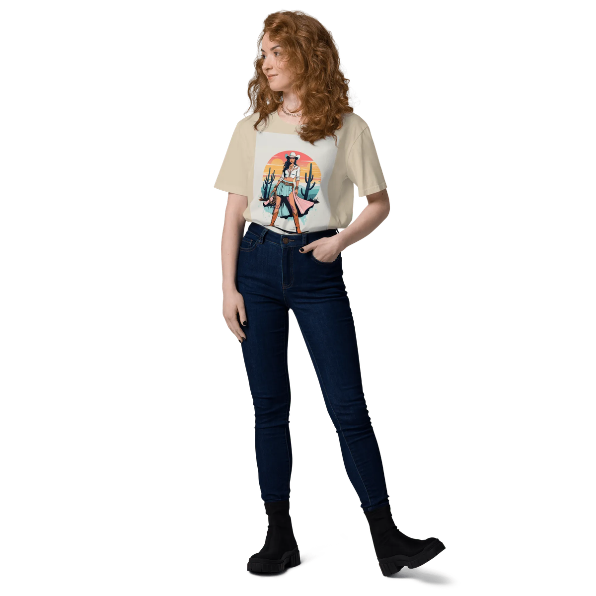 The Capsule Wardrobe Test: Can One Organic Un-Graphic Tee Be Your Season’s Staple?